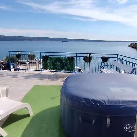 Thereal Beachfront House Bonilu Croacia Appartement *