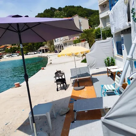 Thereal Beachfront House Bonilu Croacia * Єсенице